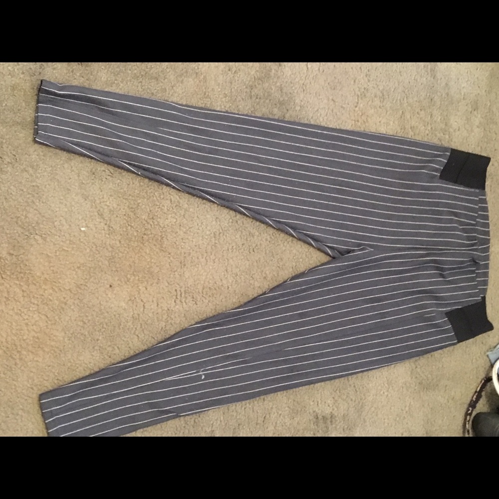 High Waisted Pin Striped Leggings